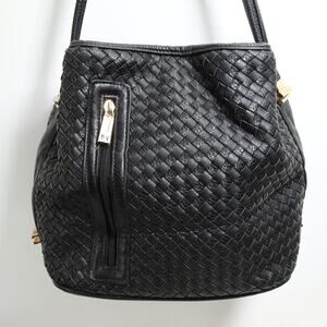 Samoe Shoulder Handbag Women M Black Weave Faux Leather Pockets Lined